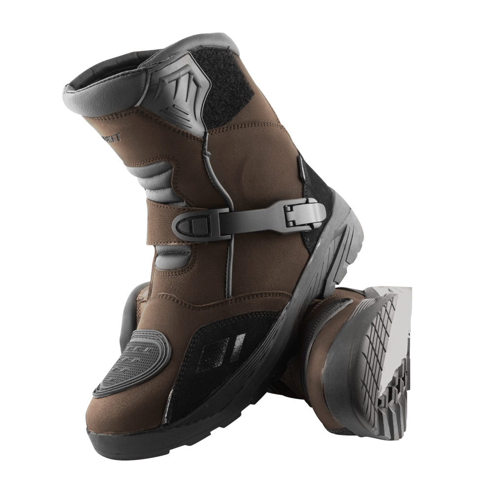 BOTA CON PROTECCIONES WHISTLER ADVENTURE
