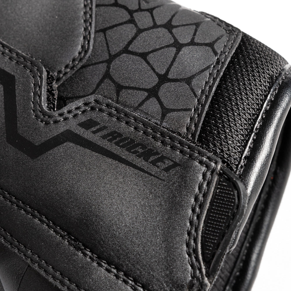 BOTAS CON PROTECCIONES PARA DAMA ALTER EGO 2.0