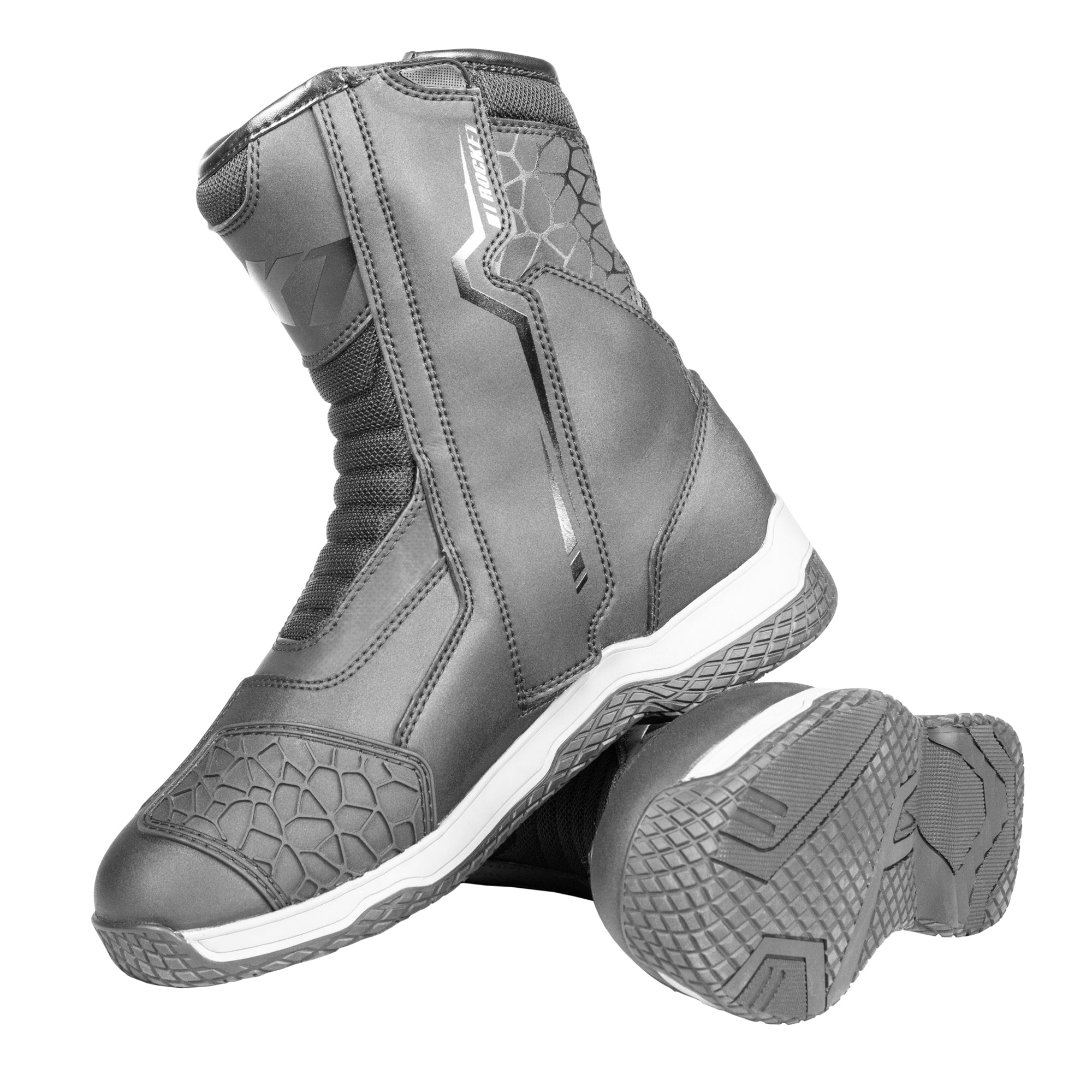 BOTA CON PROTECCIONES ALTER EGO 2.0™