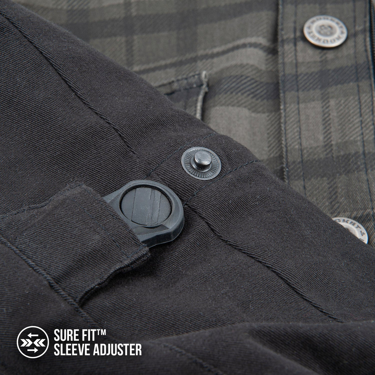 SUDADERA CON PROTECCIONES RICHMOND™
